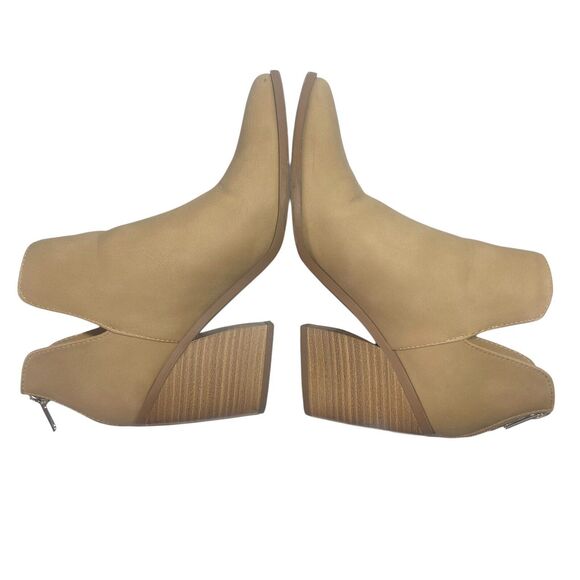 SODA Women's Chunky Heel Tan Beige Ankle Boots Booties Size 6.5 Pointed Toe Zip - Picture 9 of 13